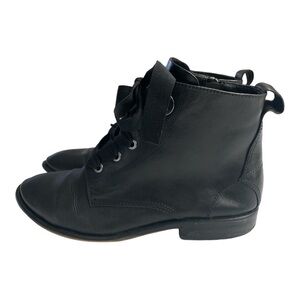 Isola Women's Tocina, Black Ankle Boots, Size 7M